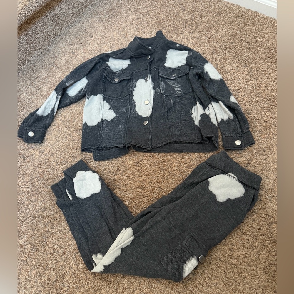 EUC - Vintage Havana - Gray Bleached Two-Piece Set - Girls Large (14)